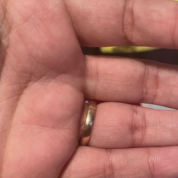 14k solid gold ring - Picture 4 of 8